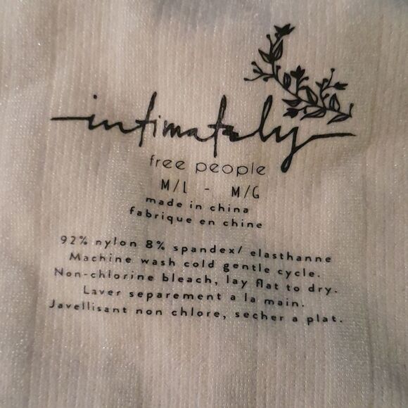 đ¤ NWT Intimately Free PeopleâSize M/L - Picture 3 of 6